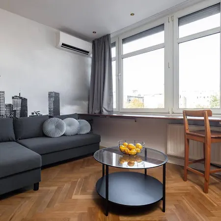 Sunbeam Studio City Centre Metro Politechnika Warszawa Eksteriør bilde