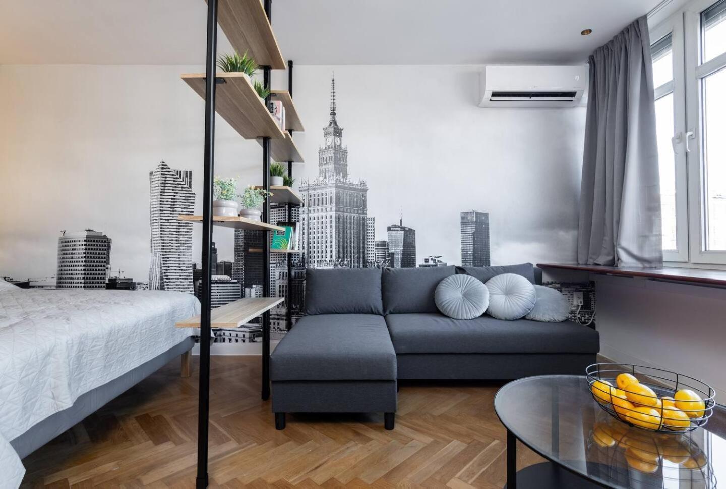 Sunbeam Centre Metro Politechnika Apartment